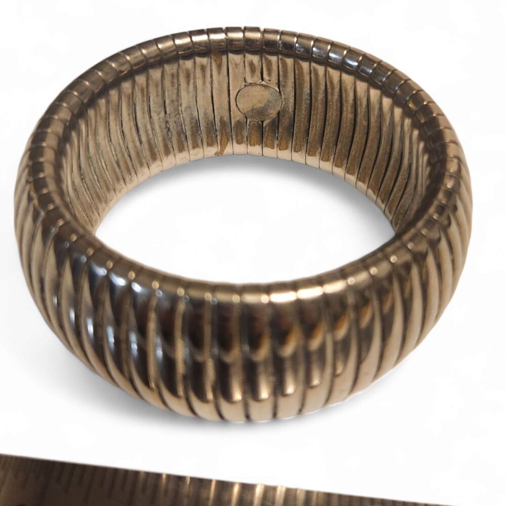 Vintage 1980s Silver Tone Stretch Bangle Bracelet – Bold Statement Jewelry